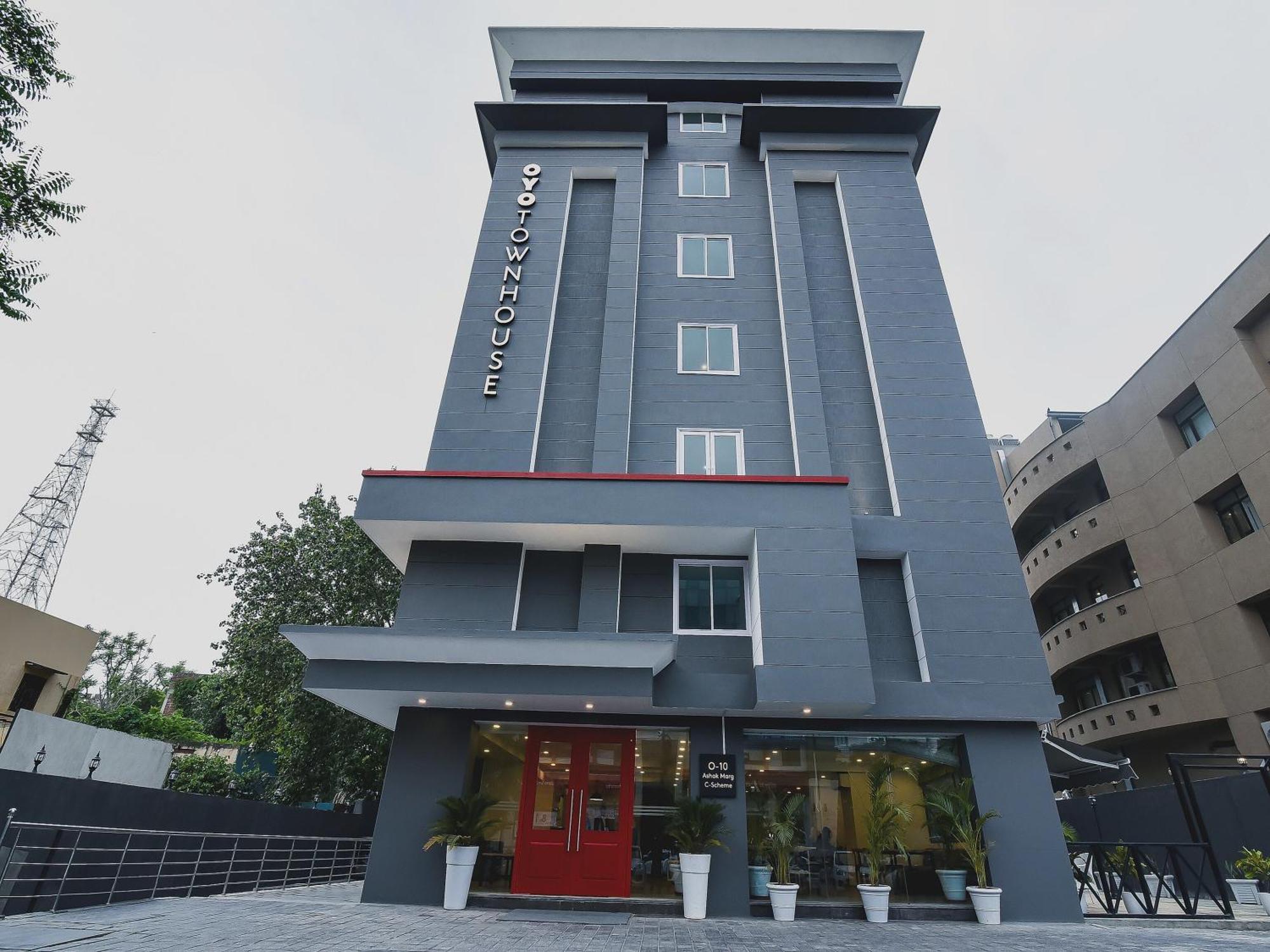 Townhouse C Scheme Ahinsa Circle Hotel Jaipur Exterior foto