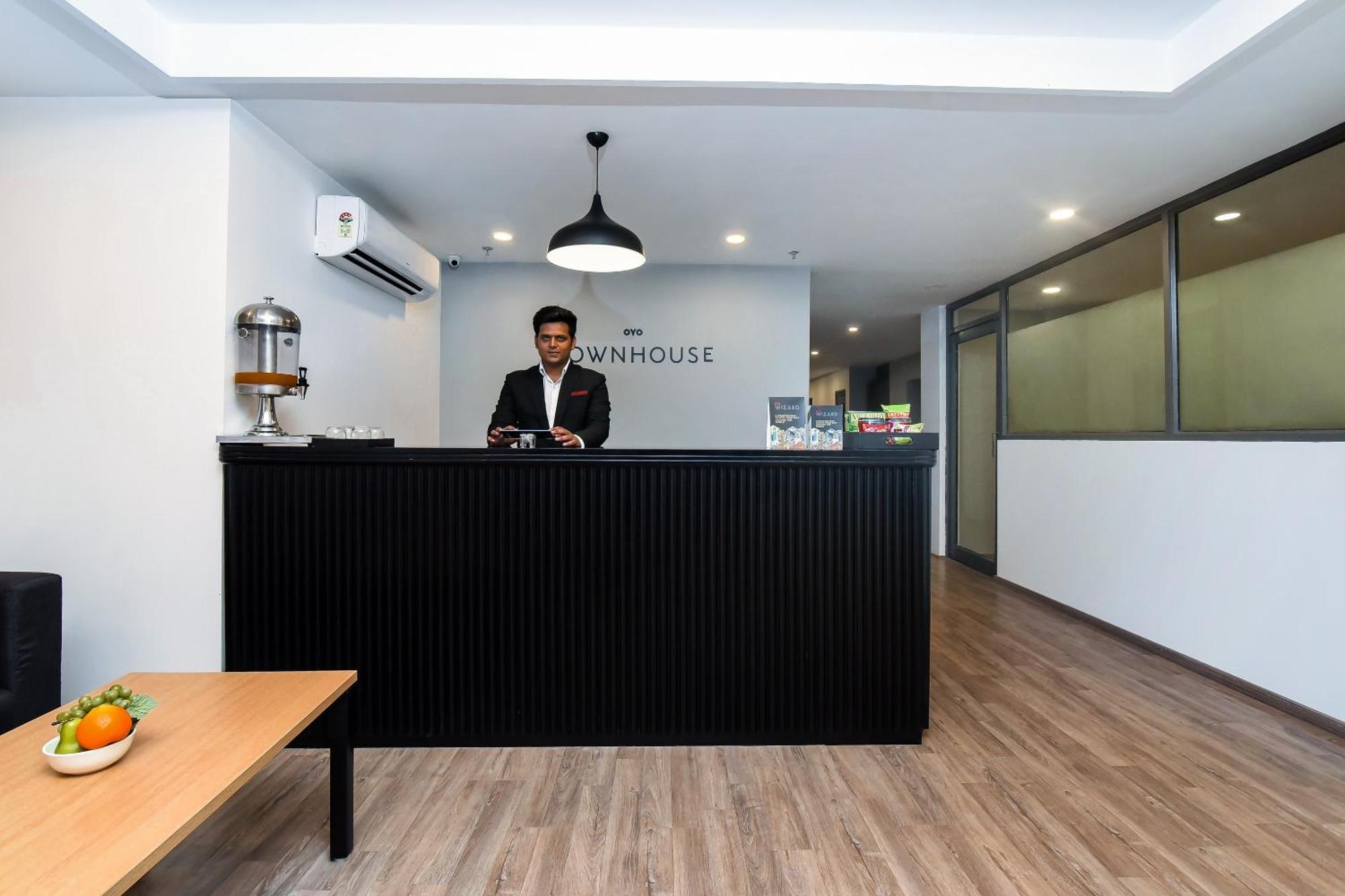 Townhouse C Scheme Ahinsa Circle Hotel Jaipur Exterior foto